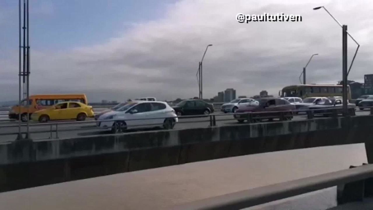 CNNE 814139 - aumenta trafico en guayaquil en plena pandemia