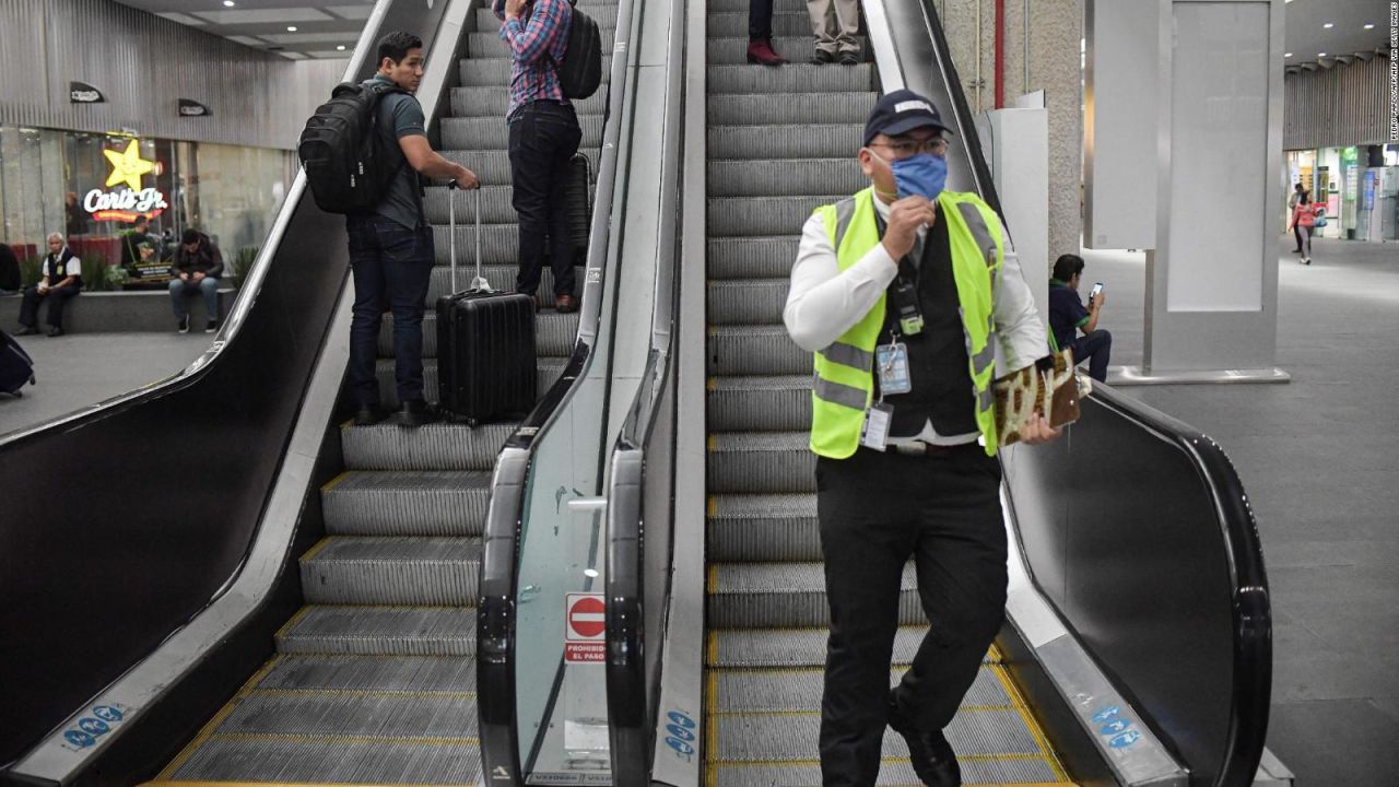 CNNE 815072 - reduccion de pasajeros tambien impacta a trabajadores de aeropuertos