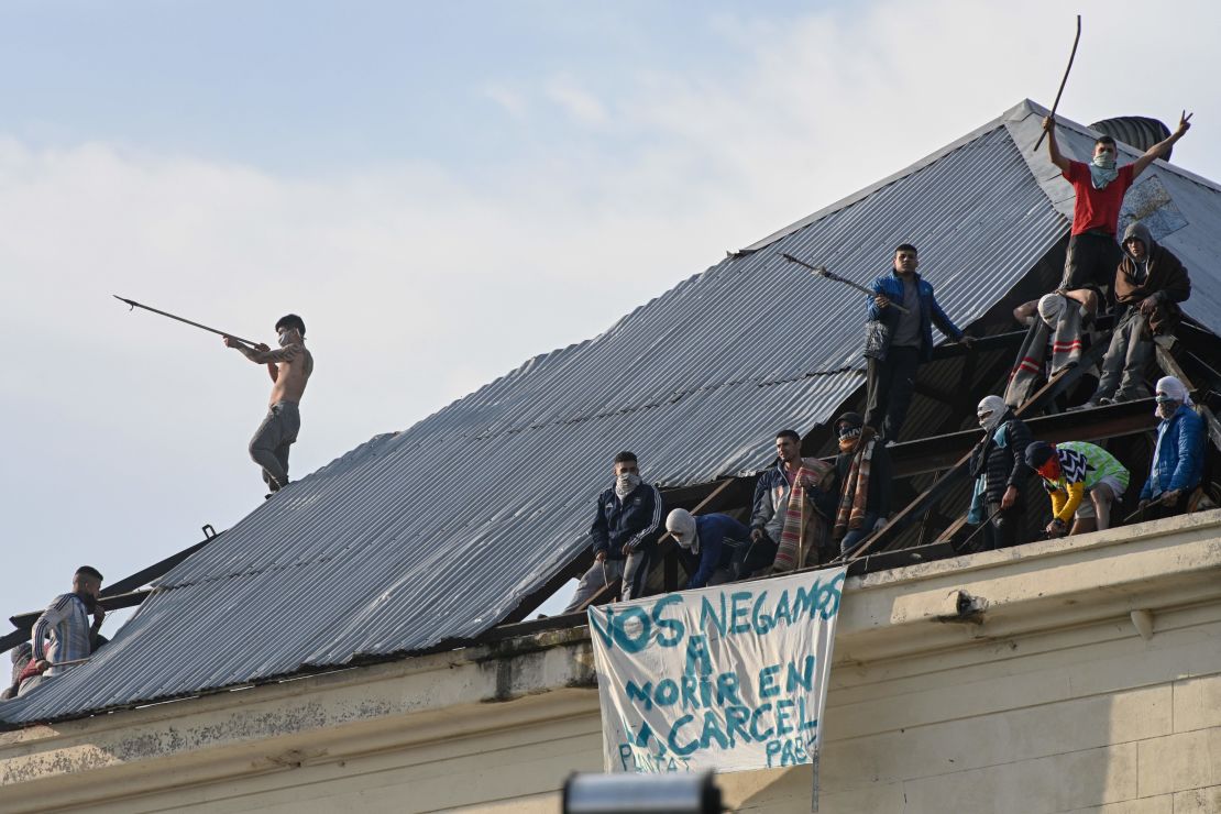 CNNE 816653 - argentina-health-virus-prison-riot