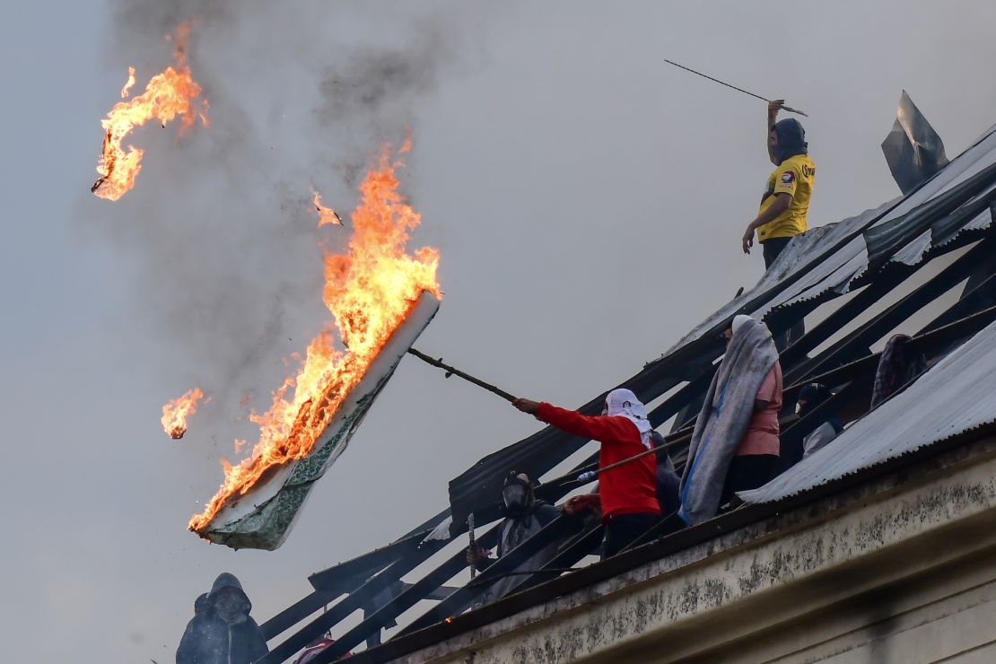 CNNE 816663 - argentina-health-virus-prison-riot