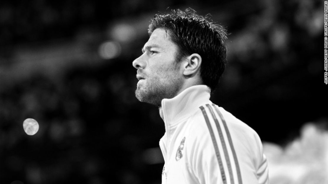 CNNE 8198bc20 - 161202095202-xabi-alonso-real-madrid-el-clasico-black-and-white-exlarge-169