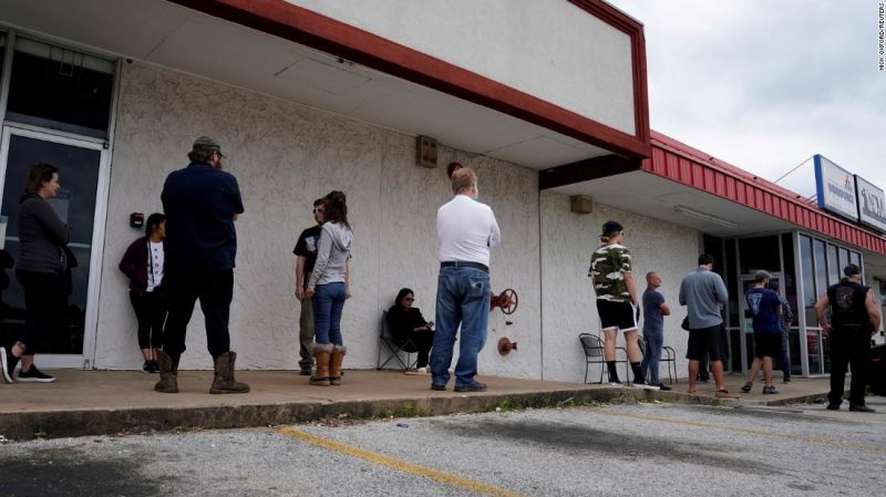 El desempleo en estados unidos no había sido tan grave desde la década de 1930 | cnn