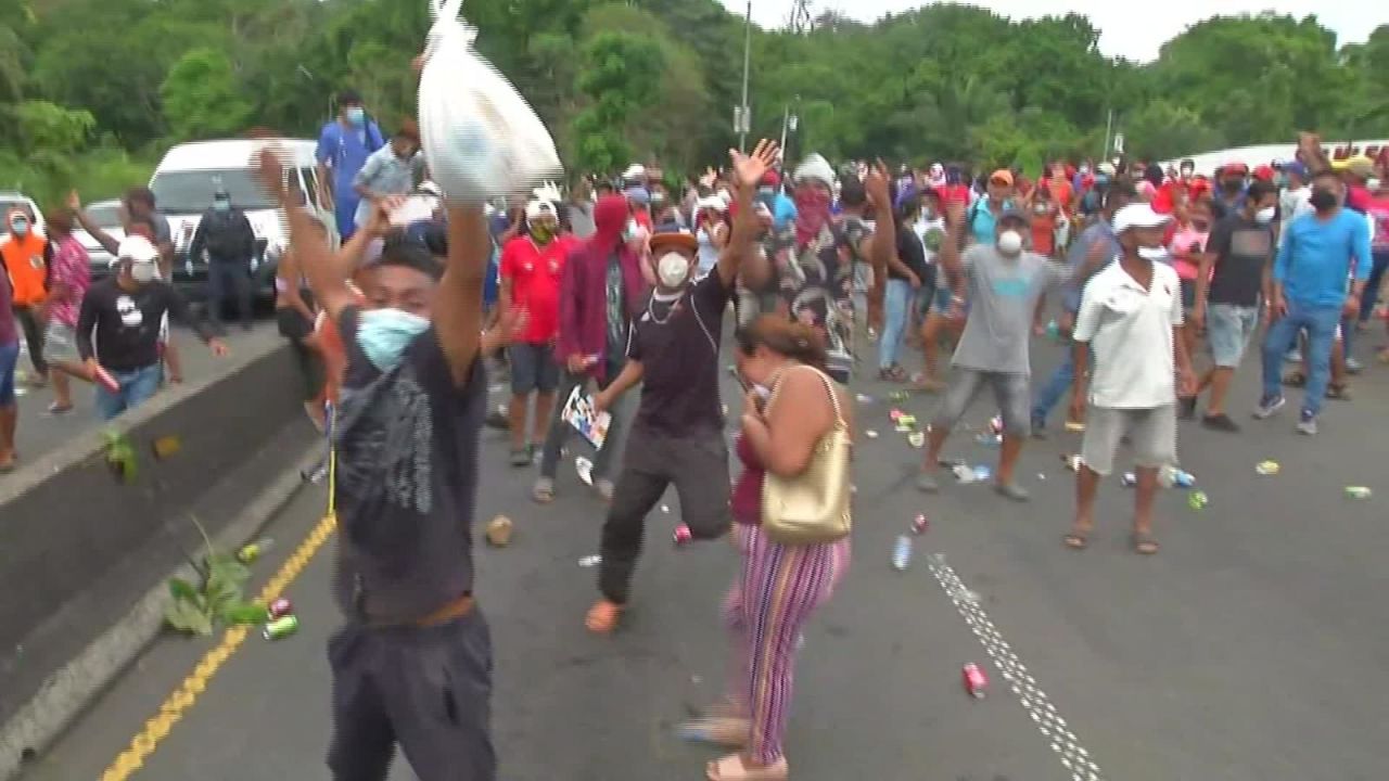 CNNE 822593 - en panama le tienen mas miedo al hambre que al covid-19