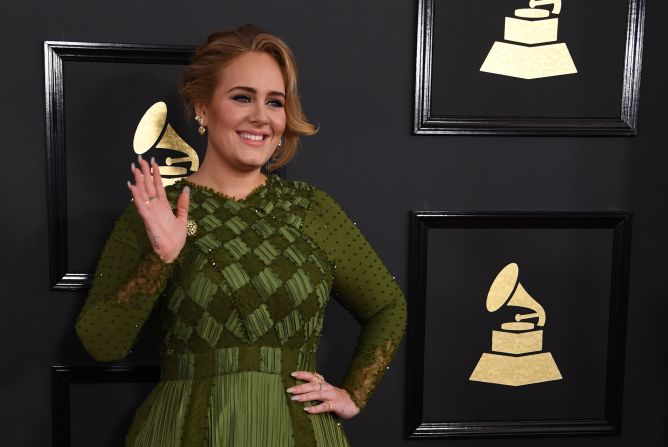 Adele en los Grammy de 2017.