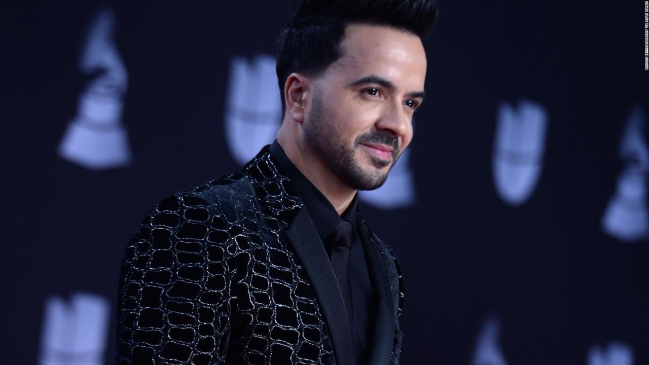 CNNE 824575 - jueves del recuerdo- luis fonsi y su ayuda a ninos con cancer