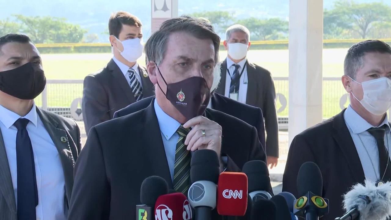 CNNE 829973 - bolsonaro se molesta con comparacion con argentina