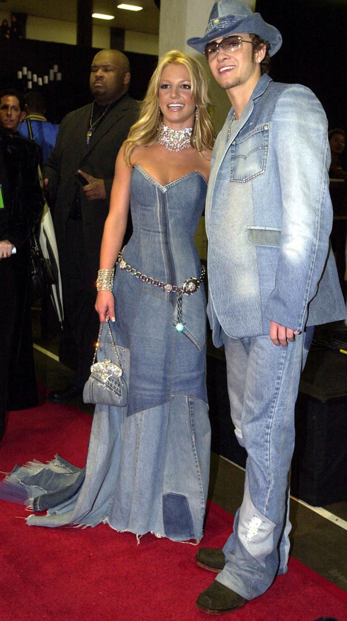 CNNE 833003 - 130318141941-jt-britney-spears-denim-2001