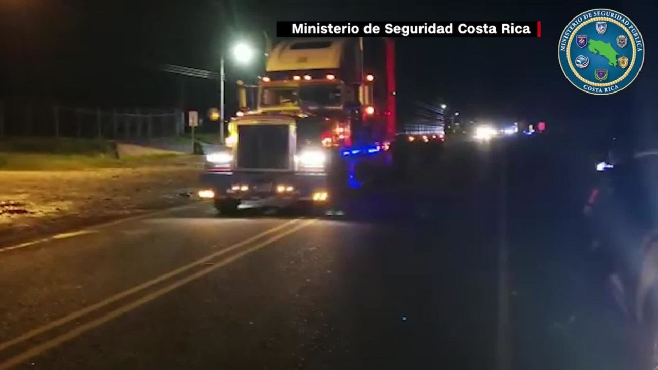 CNNE 833318 - limitan movilidad de transportistas en costa rica