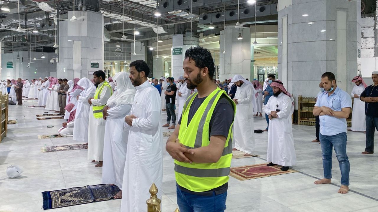 CNNE 835699 - conmemoran el fin del ramadan en medio de la pandemia