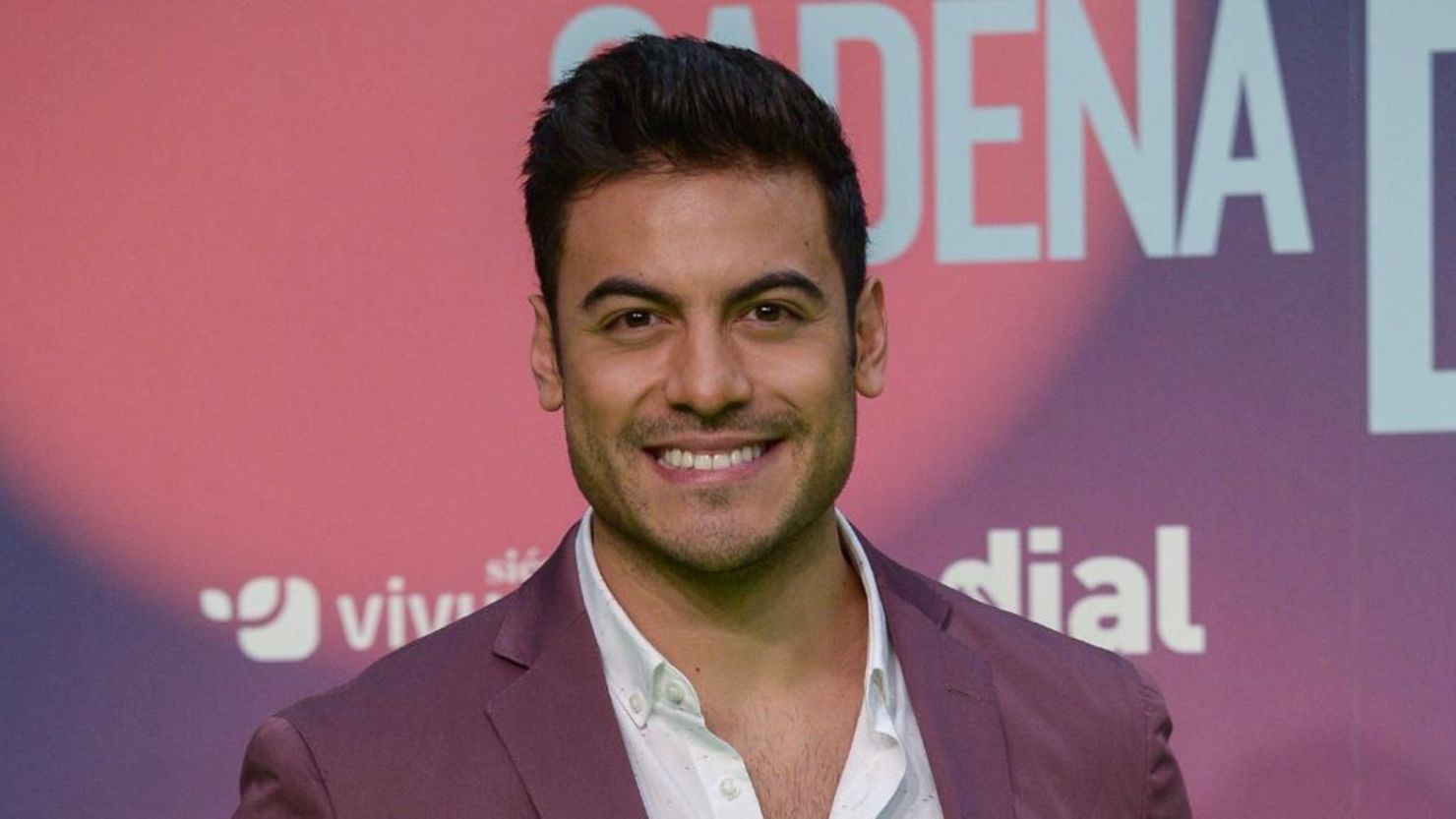 Carlos Rivera se une a Save the Children y lanza el tema "Ya pasará" | CNN