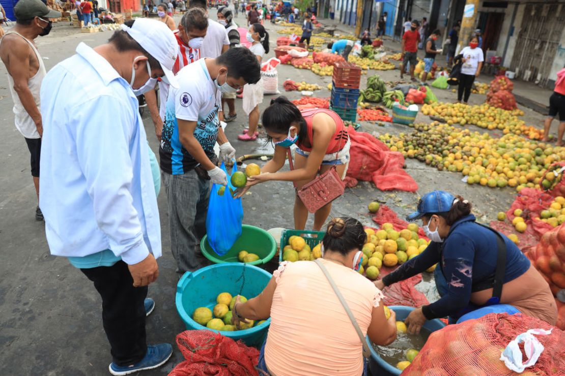 CNNE 839981 - capital of peruvian amazonas overwhelmed by coronavirus