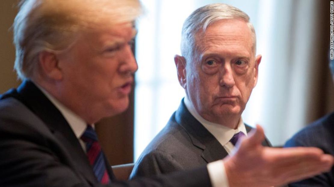 Donald Trump y James Mattis.