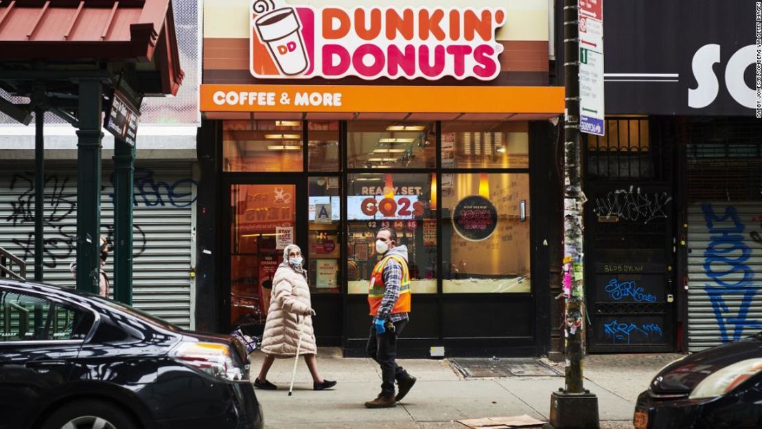 Dunkin' está planeando una ola de contratación.