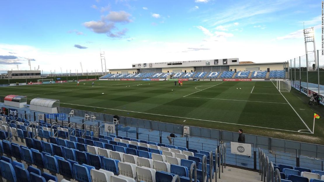 Real Madrid jugará sus restantes partidos en casa en el estadio Alfredo Di Stefano, de 6.000 plazas, donde su equipo B generalmente juega.