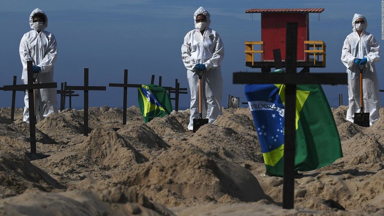 CNNE 846674 - cien tumbas simbolicas en las playas de copacabana