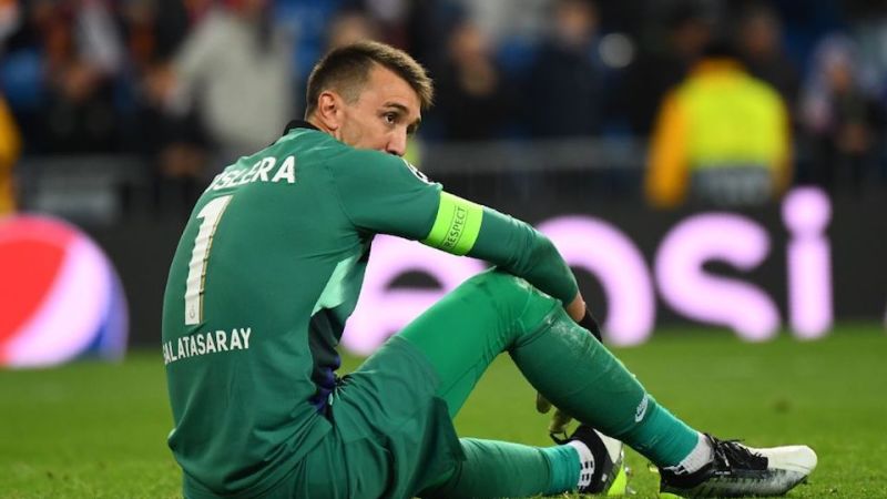 Fernando Muslera, portero uruguayo del Galatasaray, sufre lesión de tibia y peroné | CNN