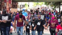 CNNE 850604 - asi fueron las protestas en atlanta en el juneteenth