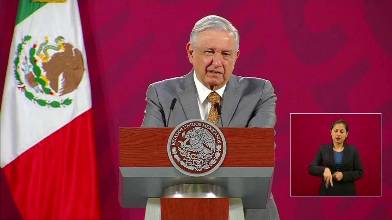 CNNE 852126 - amlo lamento el homicidio de 15 personas en oaxaca