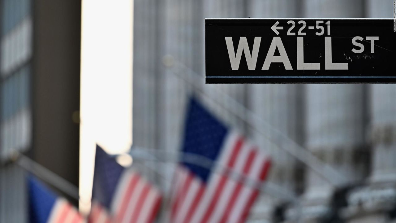 CNNE 856987 - wall-street-mejor-trimestre-en-20-anos