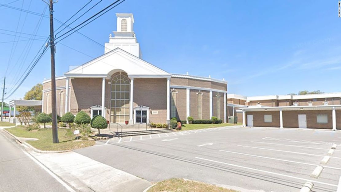 En la iglesia First Baptist Church Tillman's Corner se han presentado varios casos de coronavirus.