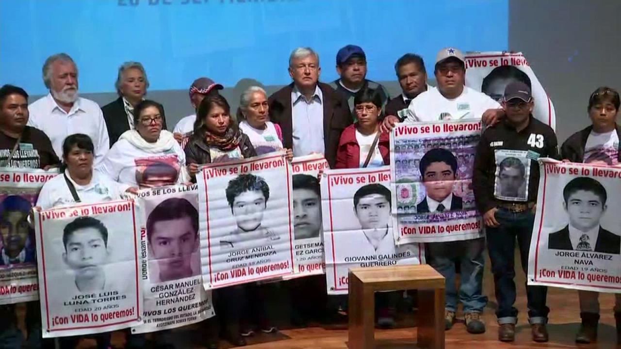 CNNE 859334 - caso ayotzinapa- identifican restos de un estudiante