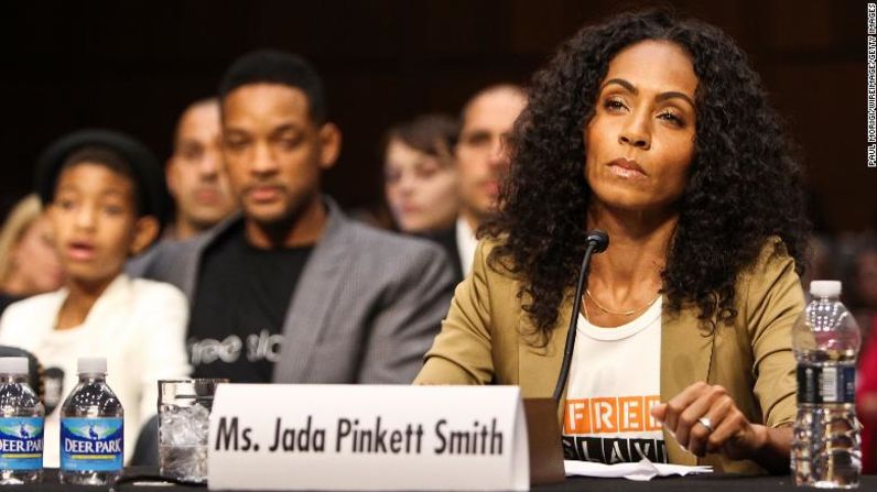 Jada, defensora de las víctimas de la trata de personas, testifica en Washington, en julio de 2012. Paul Morigi / WireImage / Getty Images