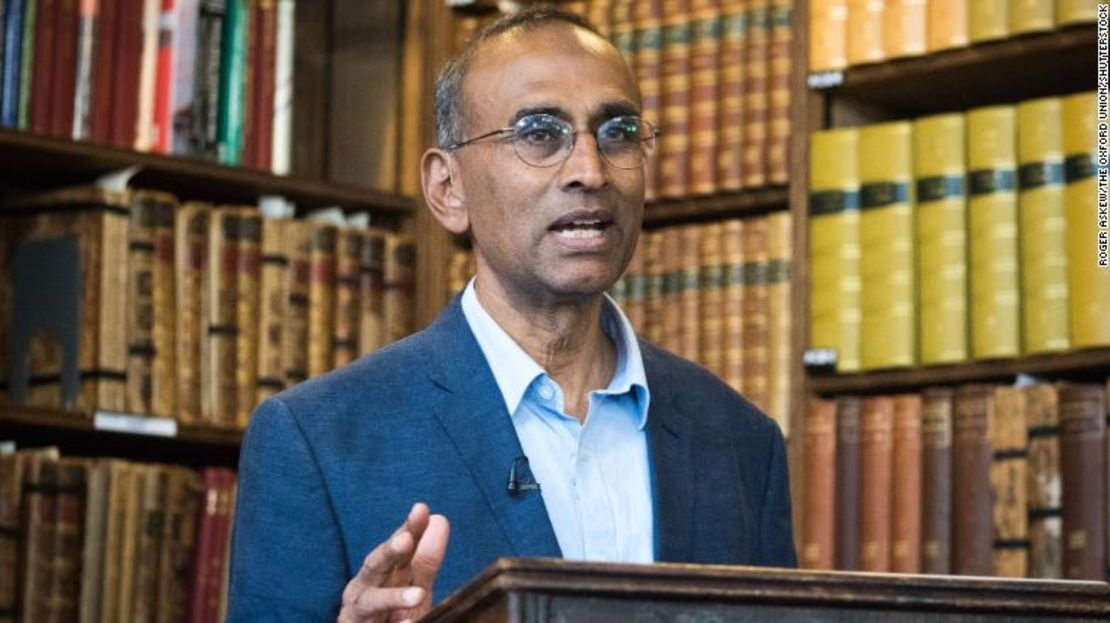 Venki Ramakrishnan dijo que el Reino Unido está detrás de otros países en términos de usar máscaras y tener una guía clara sobre los recubrimientos faciales.