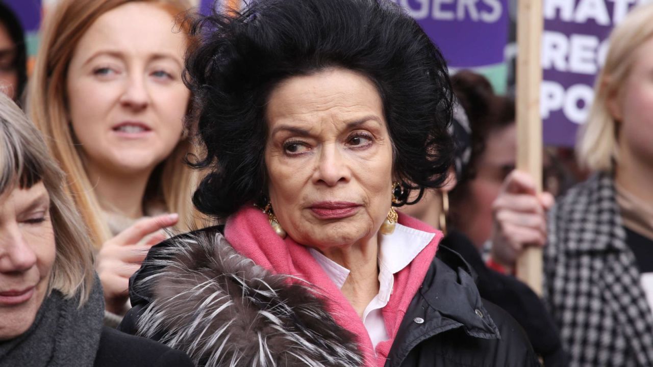 CNNE 862124 - conoce la postura de bianca jagger sobre el aborto