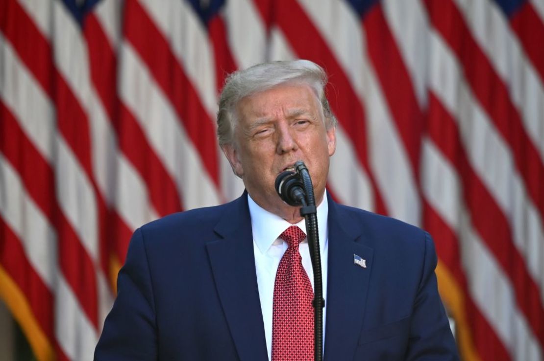 El presidente Donald Trump en una conferencia de prensa, en el Jardín de las Rosas, en la Casa Blanca, el 14 de julio de 2020.