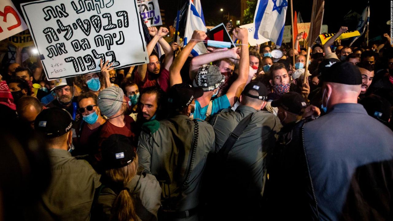 CNNE 862314 - israelies protestan en las calles contra netanyahu