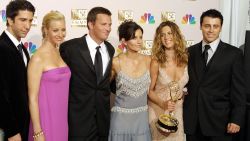 CNNE 864531 - reunion de "friends" sera pronto, dice david schwimmer