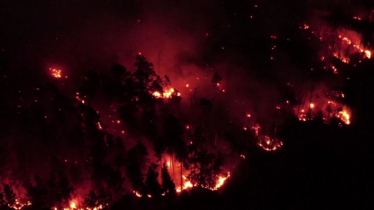 CNNE 864662 - imagenes de los incendios forestales en rusia