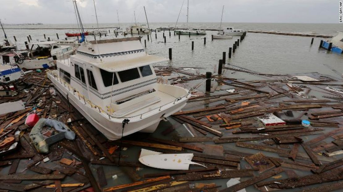 Daños dejados por el huracán Hanna en Corpus Christi, Texas.