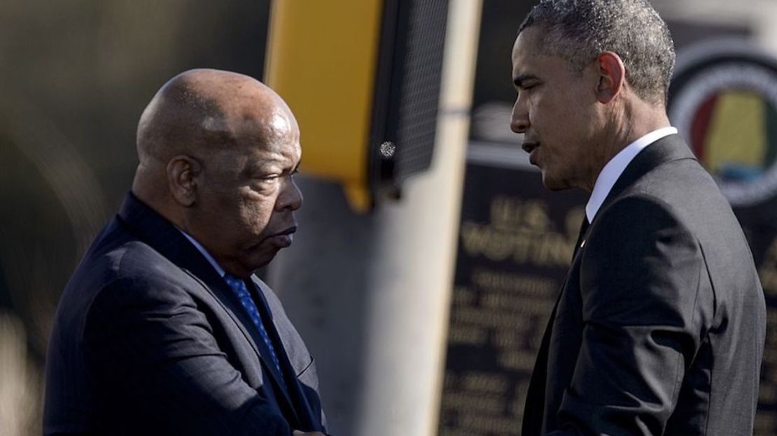 John Lewis y Barack Obama en una imagen de 2015.