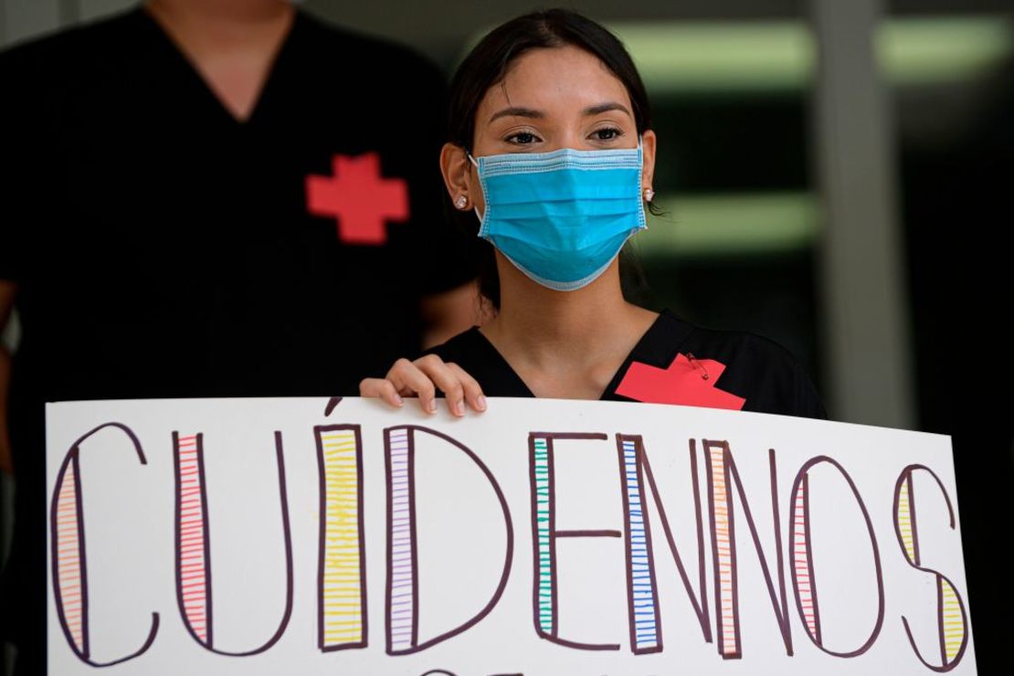 Protesta de trabajadores médicos en Ciudad de Panamá el 16 de julio.