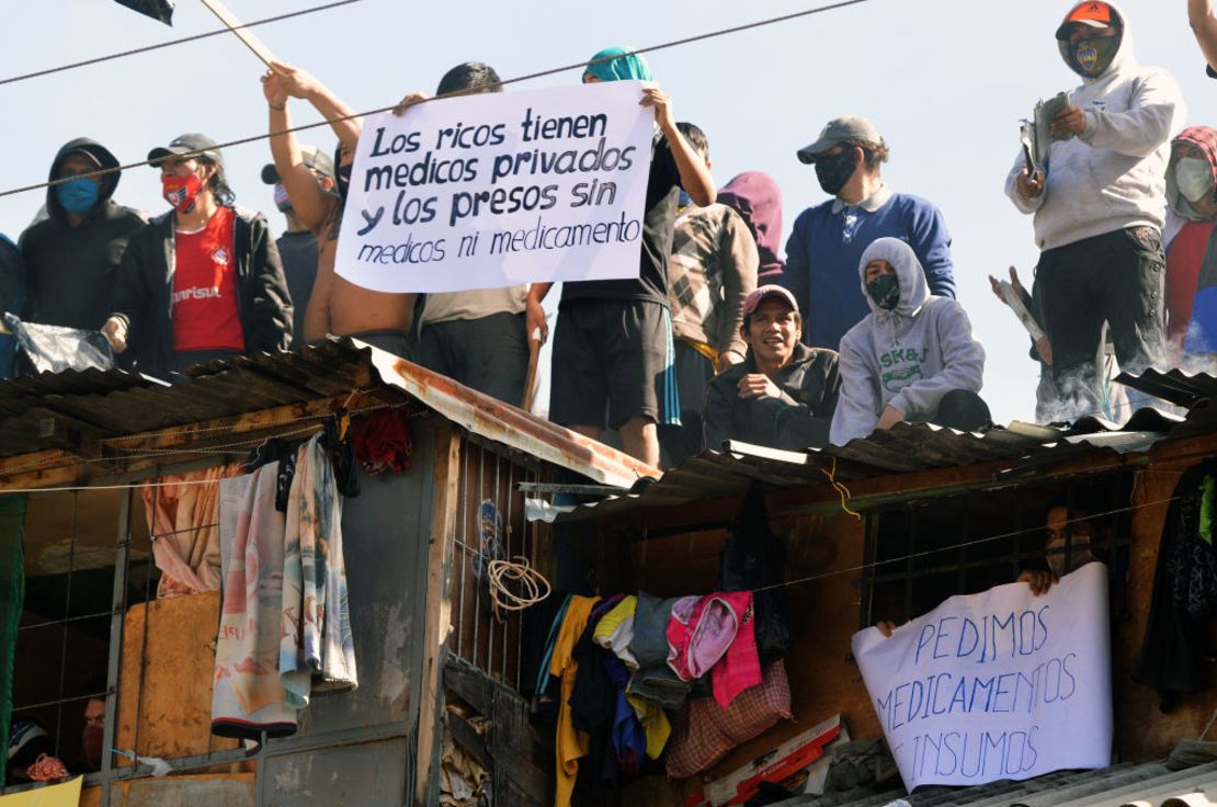 Presos de la cárcel San Sebastián en Cochabamba, Bolivia, demandan medidas de bioseguridad tras la muerte de dos presos supuestamente contagiados con covid-19.