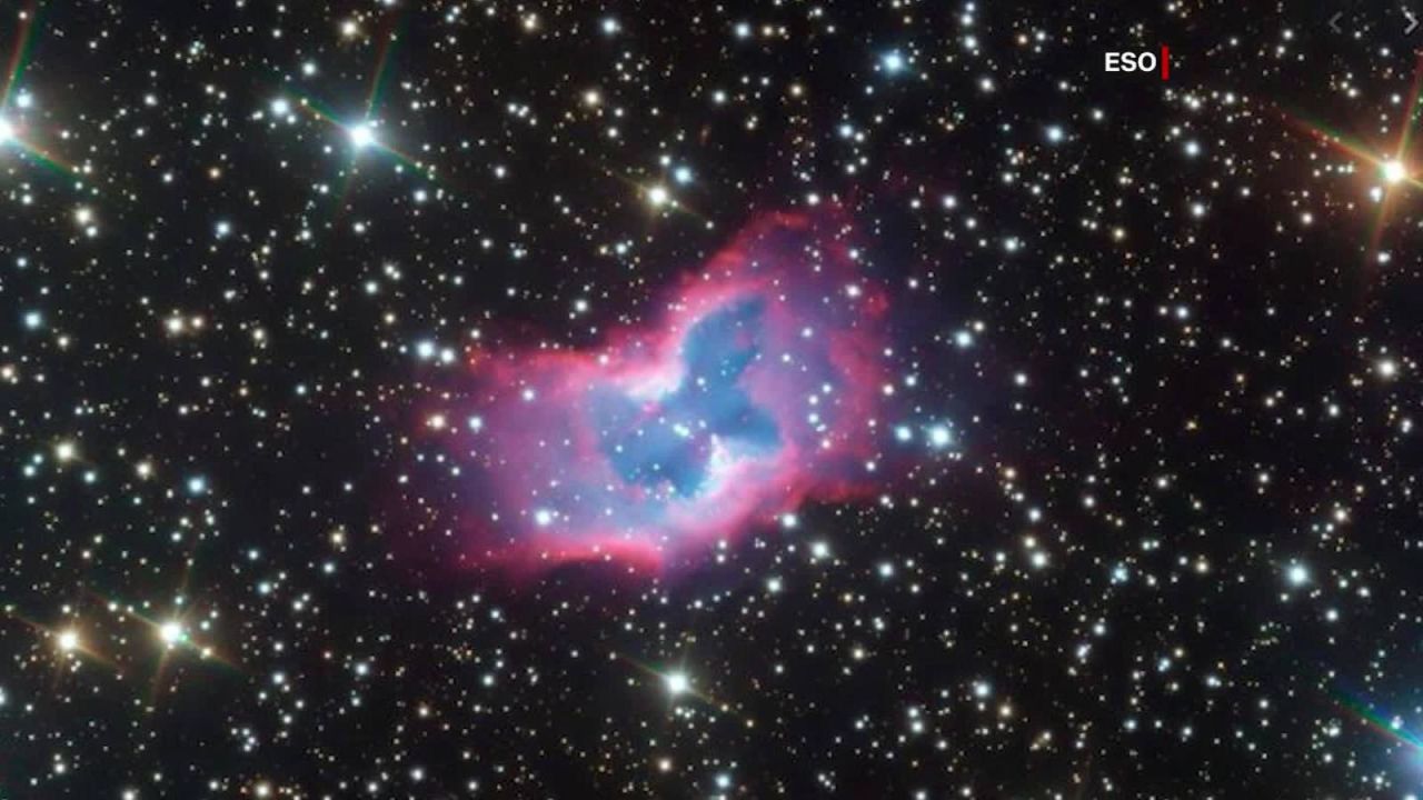 CNNE 869819 - astronomos capturan imagen de una "mariposa espacial"