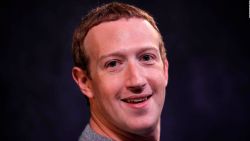 CNNE 871978 - fortuna de mark zuckerberg crece durante la pandemia