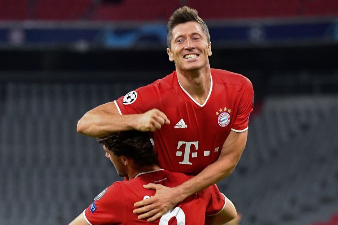 Robert Lewandowski ha marcado 13 goles en el torneo en apenas 7 compromisos de "Champions". Crédito: TOBIAS SCHWARZ/AFP via Getty Images