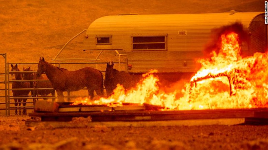 CNNE 876677 - 200819061901-02-california-fires-0818-lnu-lightning-complex-exlarge-169