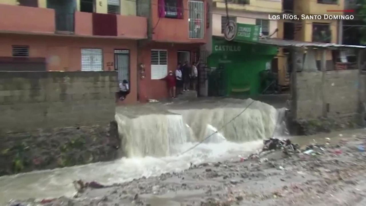 CNNE 878272 - las imagenes de los destrozos de laura en santo domingo