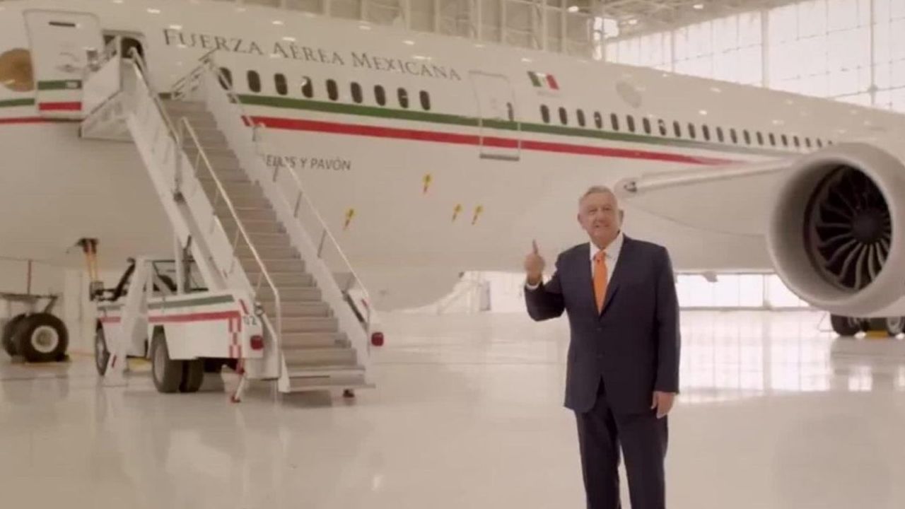 CNNE 878793 - amlo, entre critica a la prensa y el avion presidencial