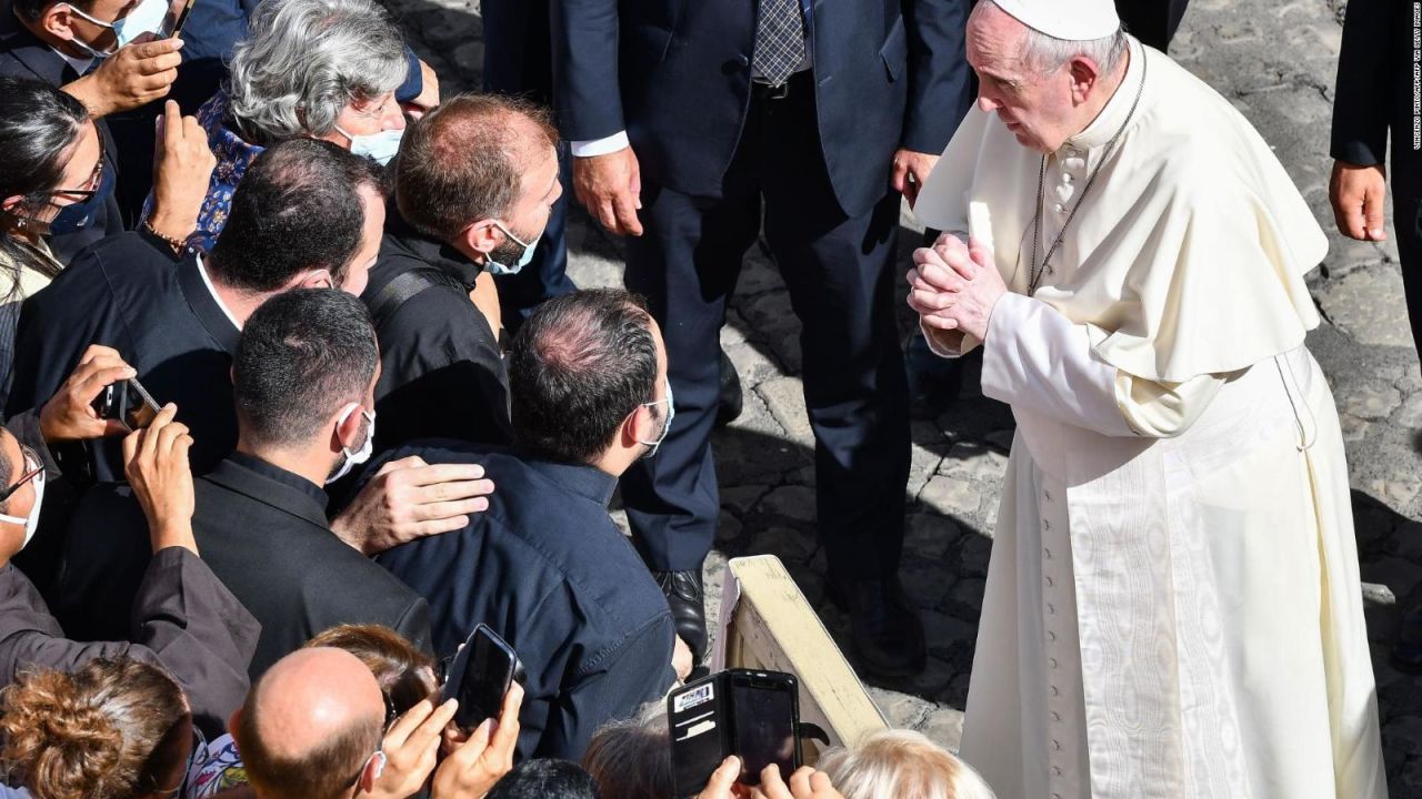 CNNE 882560 - el papa brinda primera audiencia con publico en 6 meses