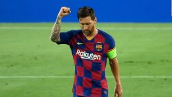 CNNE 883799 - el fc barcelona celebra la permanencia de lionel messi