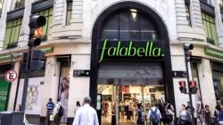 CNNE 894207 - falabella cierra 4 locales y replantea sus operaciones en argentina