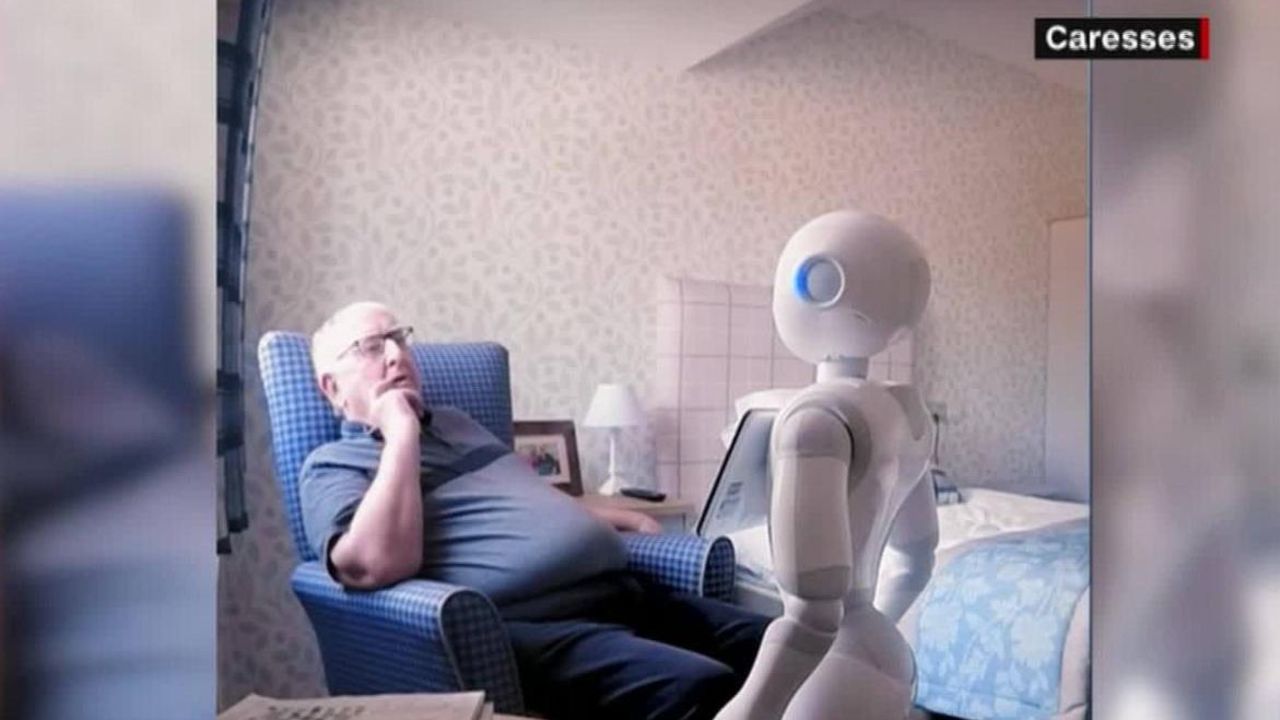 CNNE 894878 - robots parlantes, aliados contra la soledad en la tercera edad