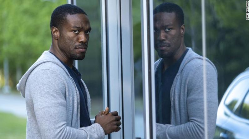 Actor de reparto en una miniserie o película: Yahya Abdul-Mateen II ("Watchmen"). Mark Hill/HBO