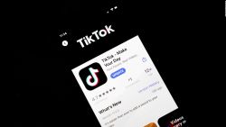 CNNE 898007 - medios chinos piden intervencion de beijing por tiktok