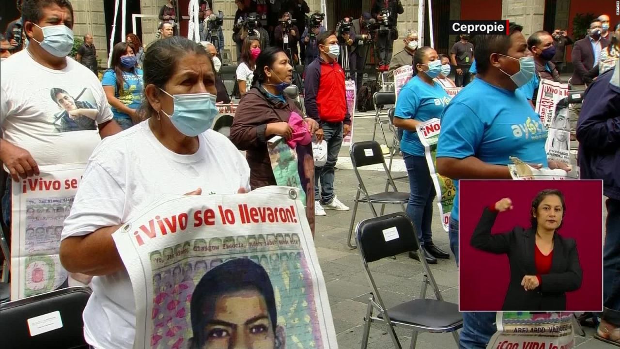 CNNE 899260 - caso ayotzinapa- lopez obrador promete "cero impunidad"