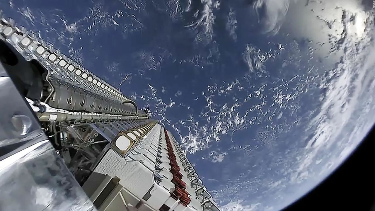 CNNE 900669 - como spacex esta ayudando a los bomberos de washington